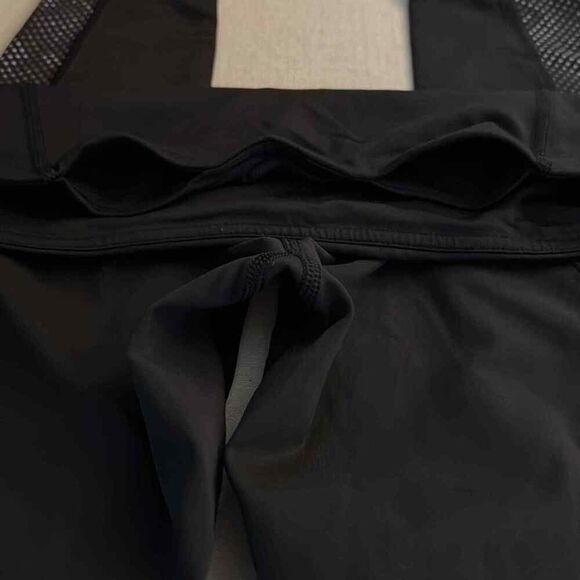 Lululemon wonder under black cropped leggings w reflective detail - 4 - Picture 9 of 10
